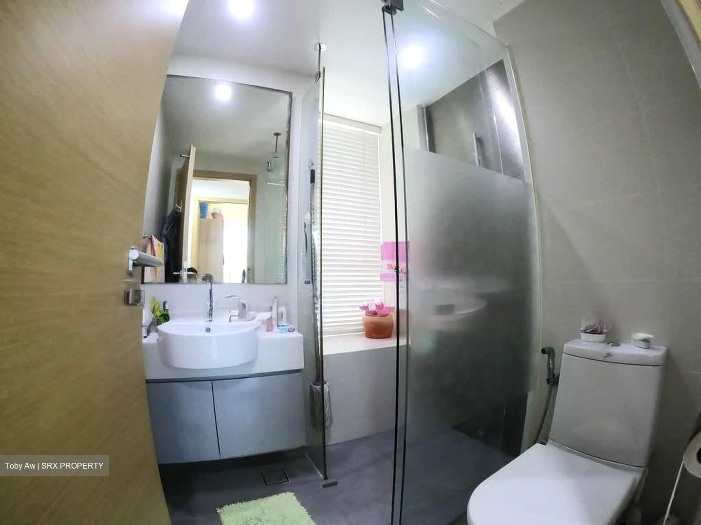 Livia (D18), Condominium #559849031